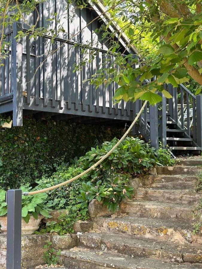 Larkham Loft Teffont Magna Exterior foto